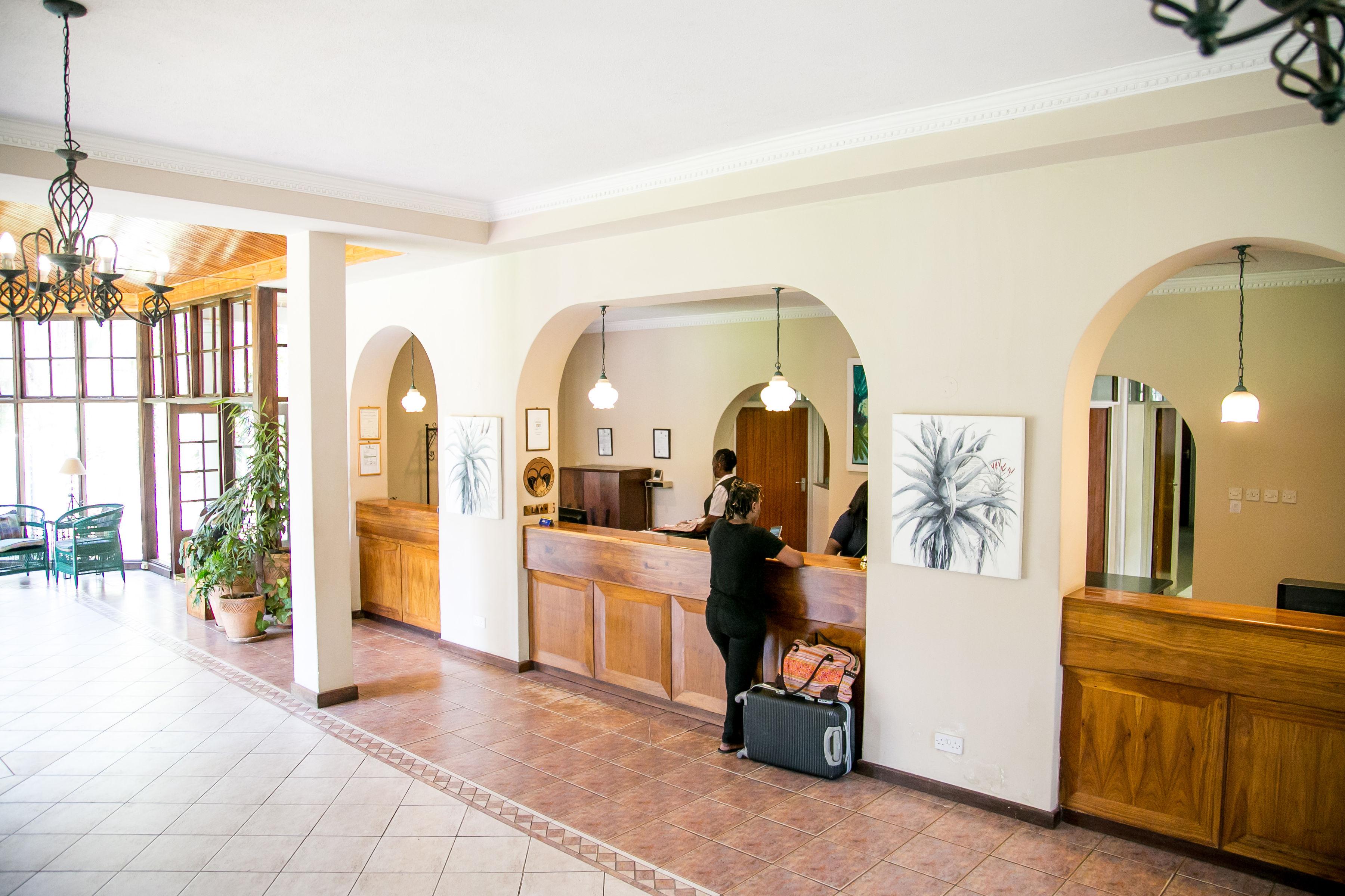 Bronte Hotel Хараре Экстерьер фото